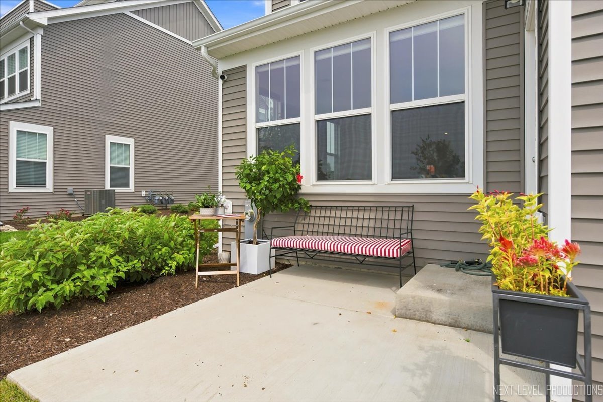 2271 Ryegrass Lane