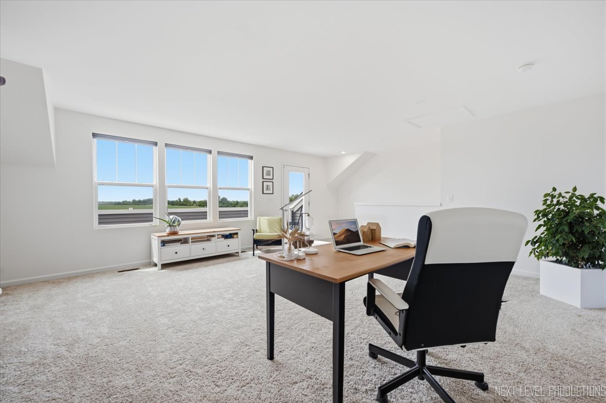 2271 Ryegrass Lane