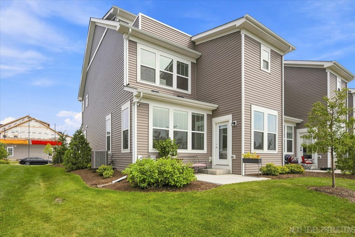 2271 Ryegrass Lane
