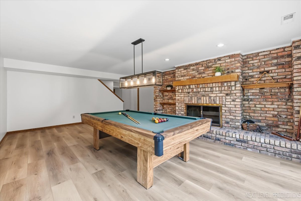 3663 Wolf Road