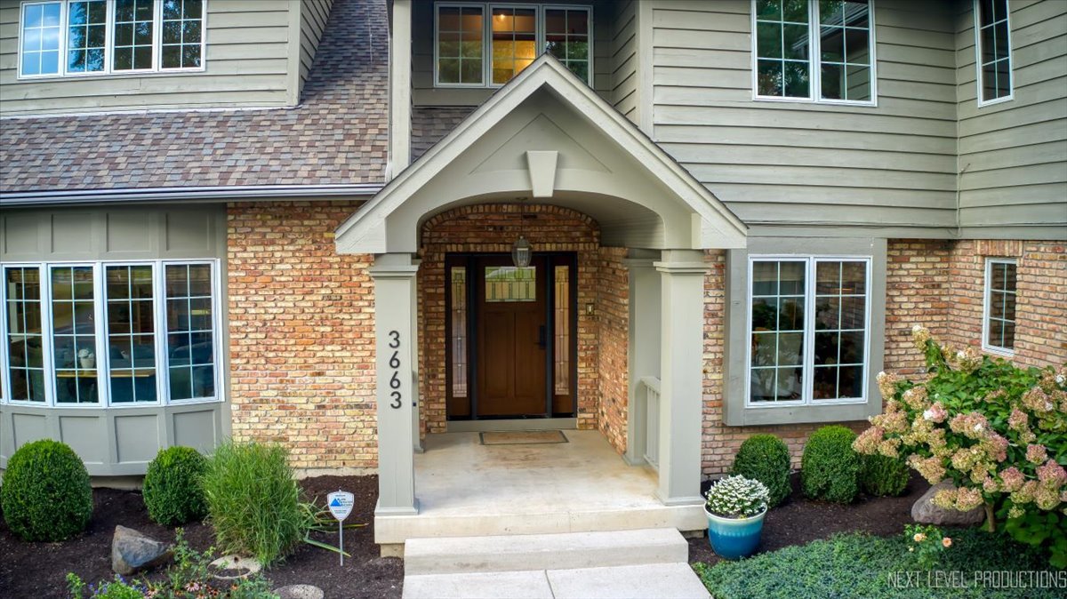 3663 Wolf Road