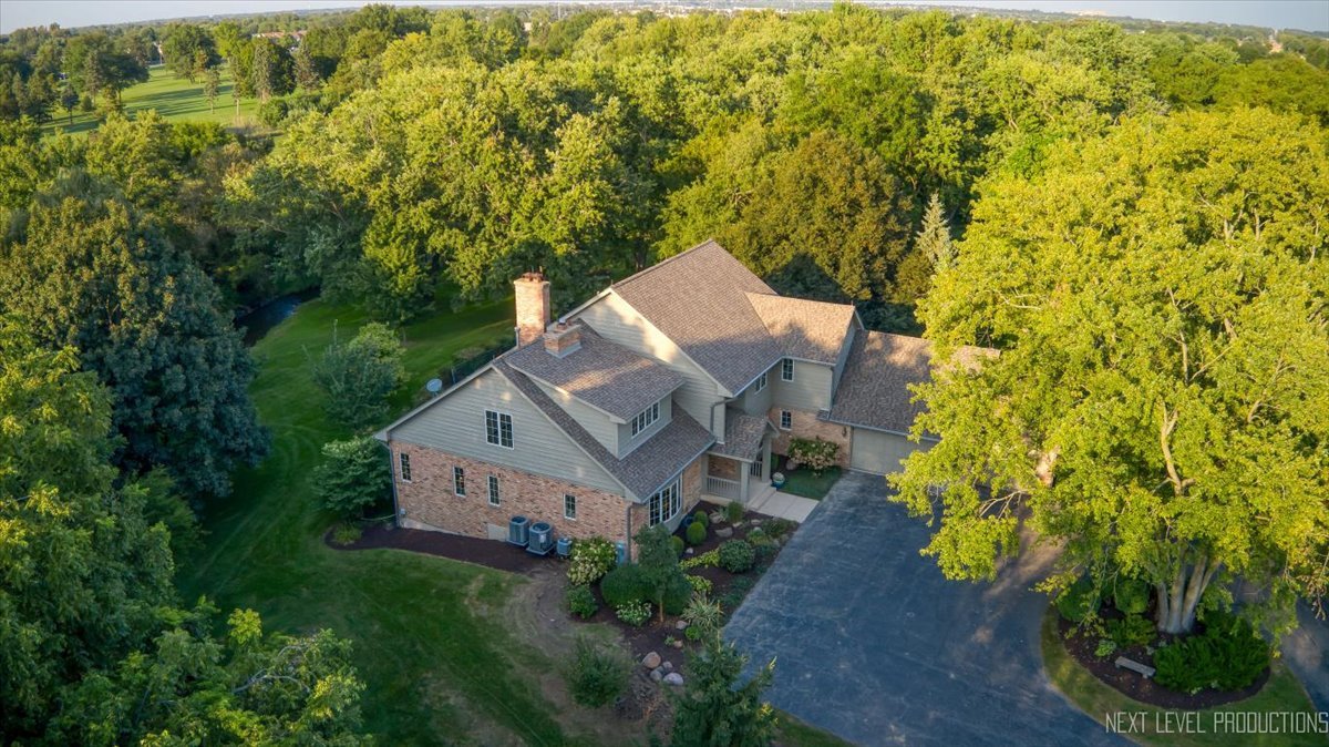3663 Wolf Road