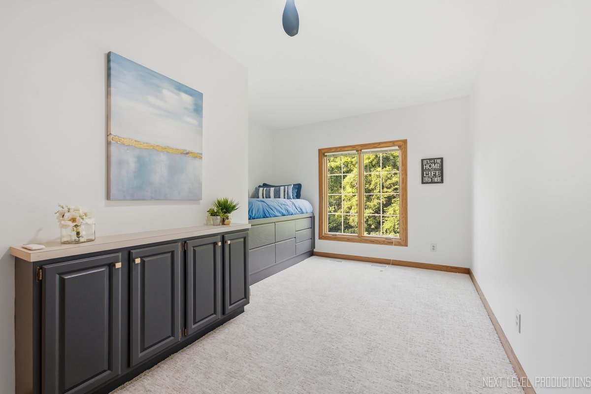 3663 Wolf Road