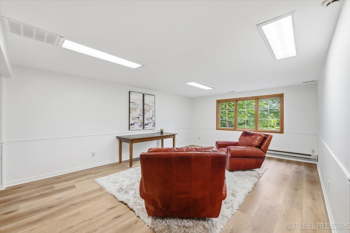 3663 Wolf Road