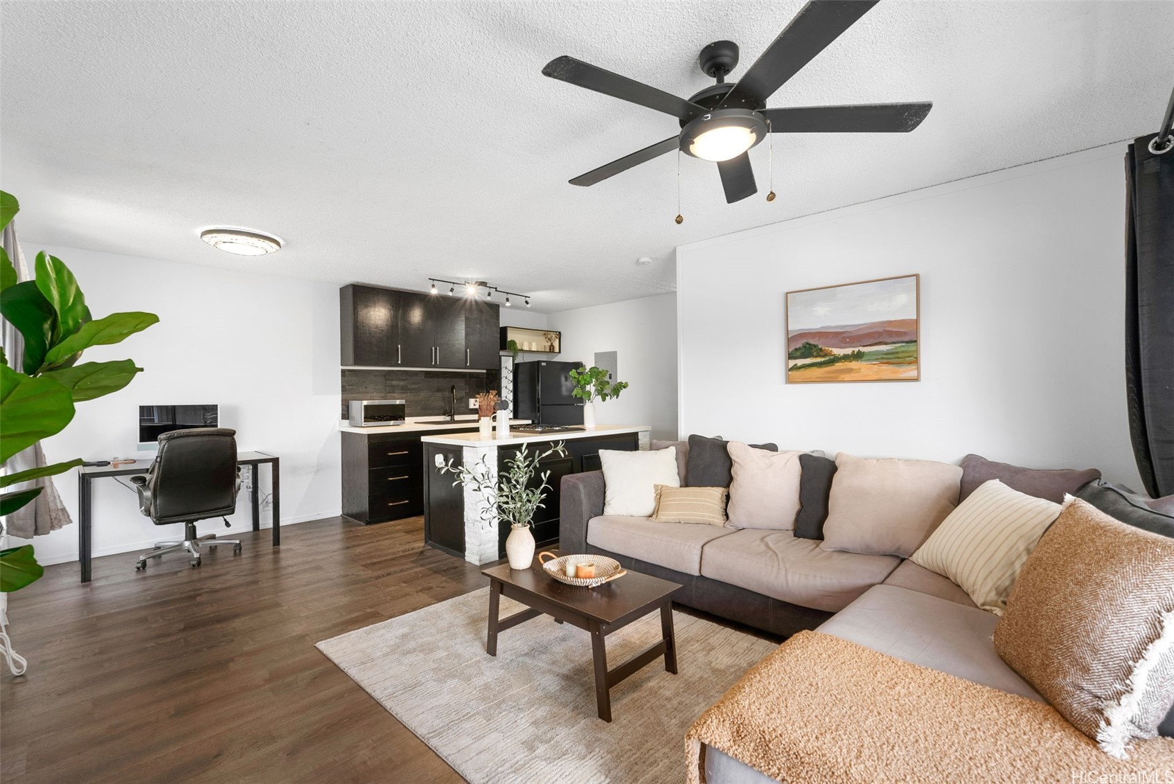 91-1150 Mikohu Street 34T