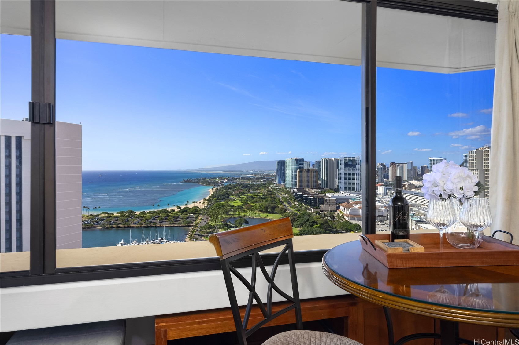 1700 Ala Moana Boulevard 3801