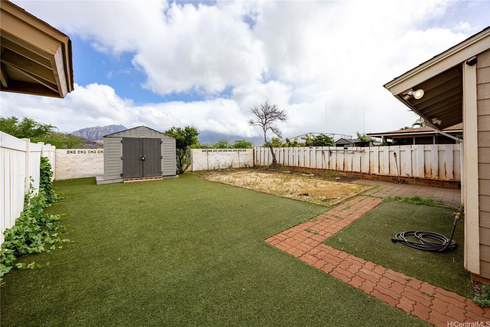 87-366 Kulawae Street