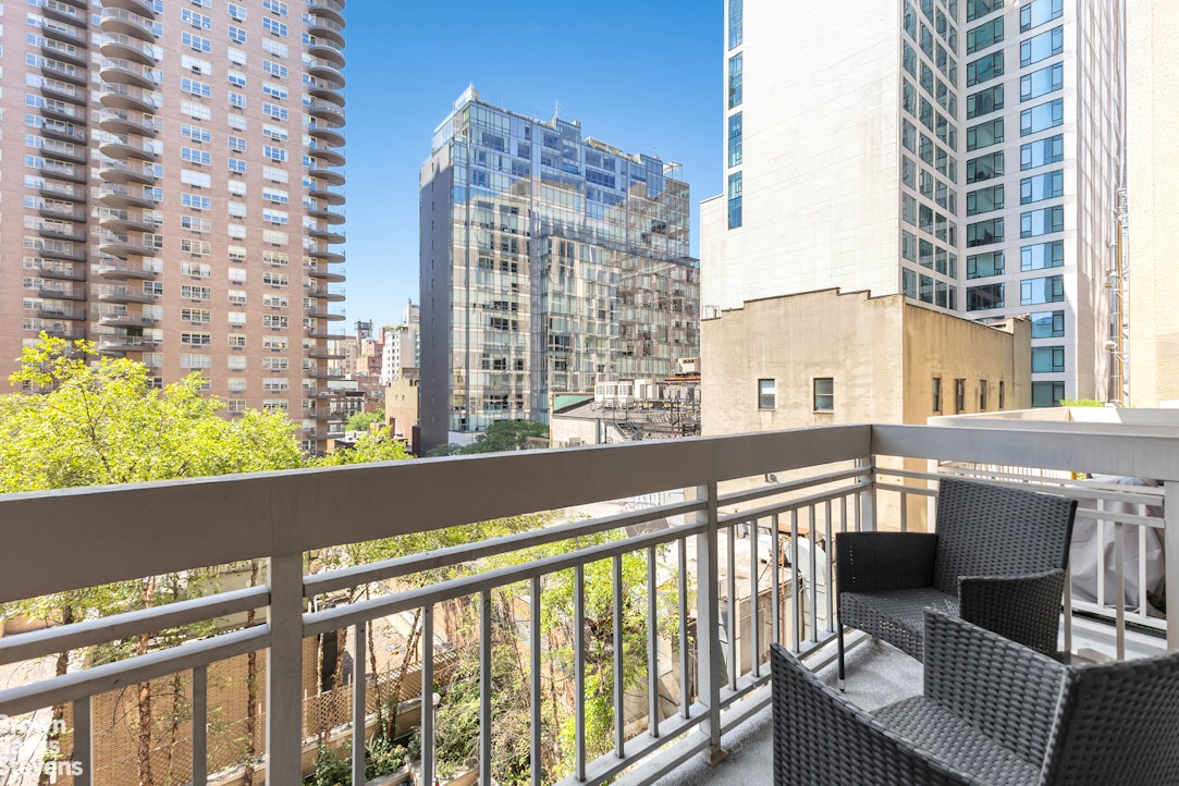 170 E 87TH Street W7H