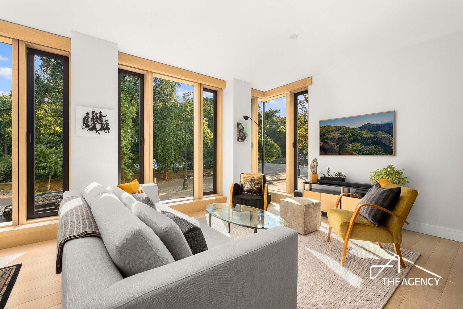 145 CENTRAL Park N 2A