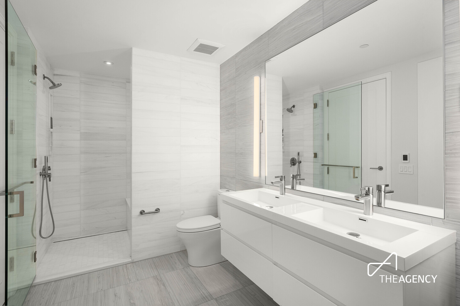 145 CENTRAL Park N 2A