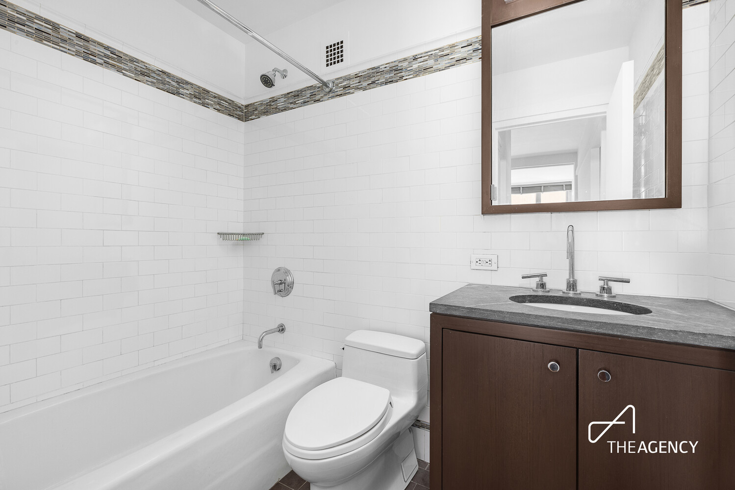 137 E 36TH Street 3F