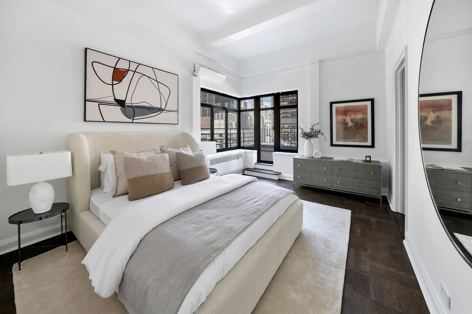 25 W 54TH Street 12A