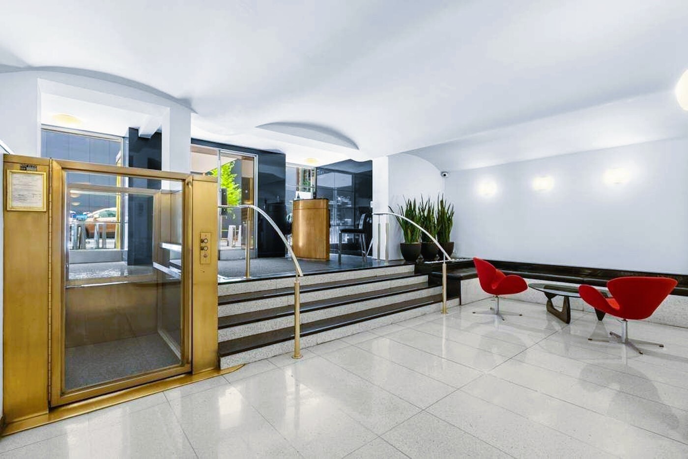 25 W 54TH Street 12A