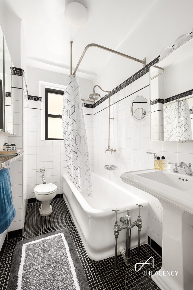 200 W 54TH Street 12B