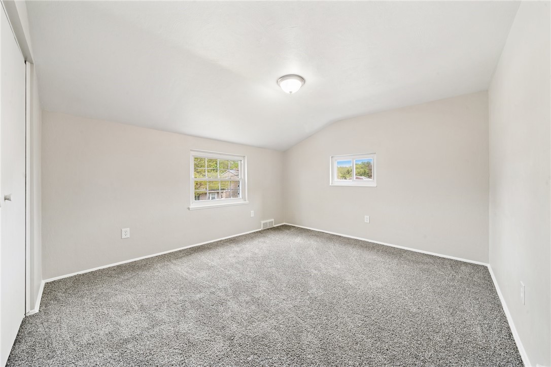 504 Macbeth Dr