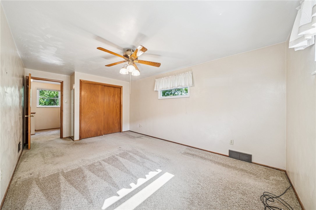 172 Fox Chase Dr