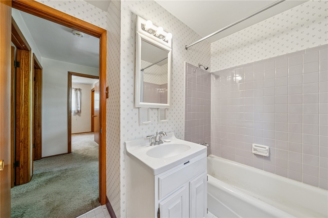 172 Fox Chase Dr