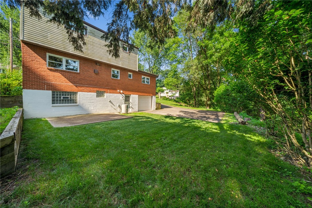 172 Fox Chase Dr
