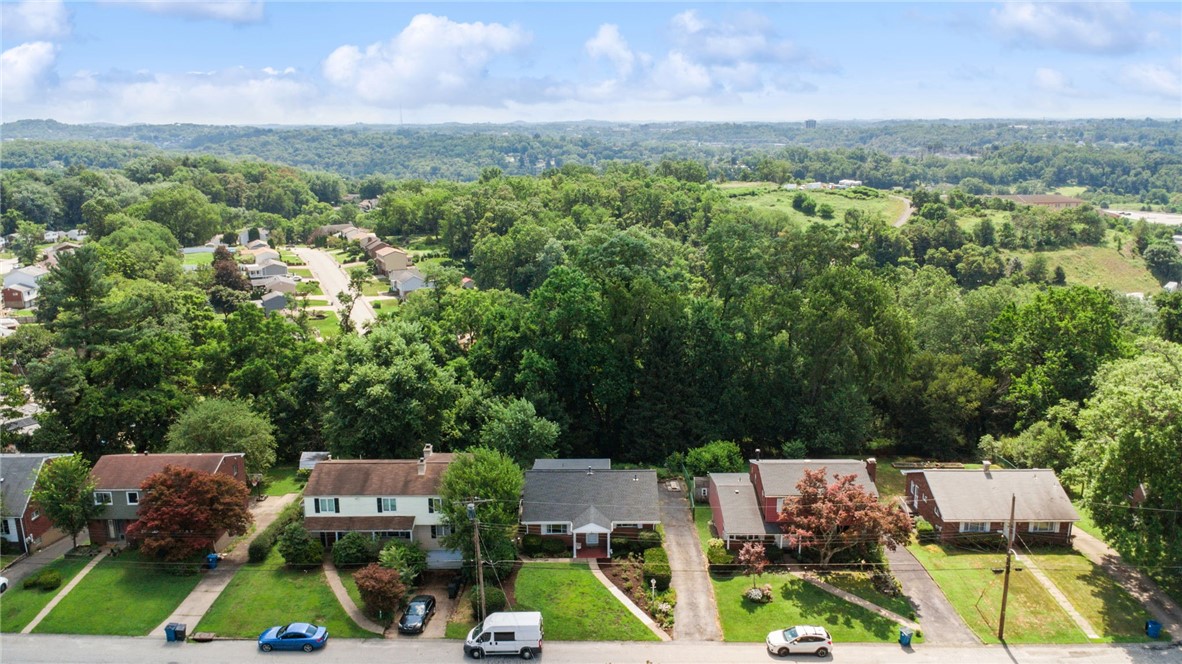 439 Bryant Dr