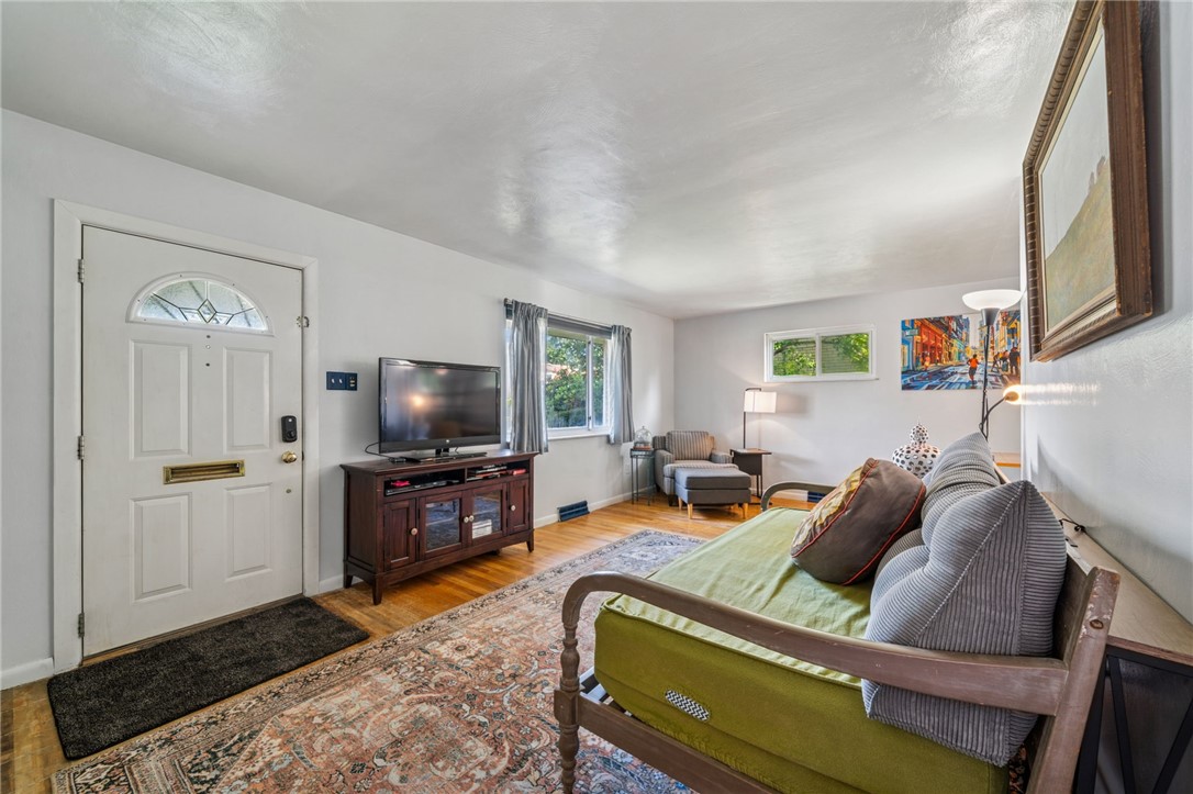 439 Bryant Dr