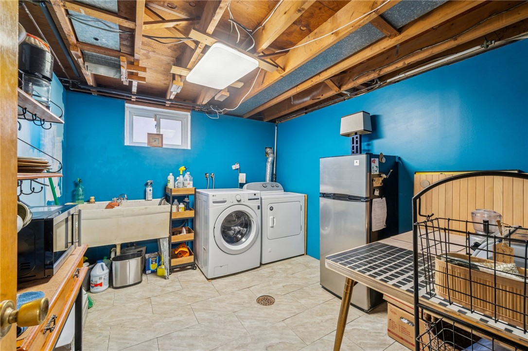 439 Bryant Dr