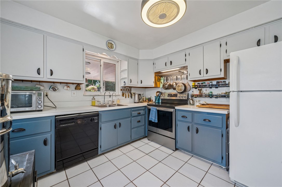 439 Bryant Dr