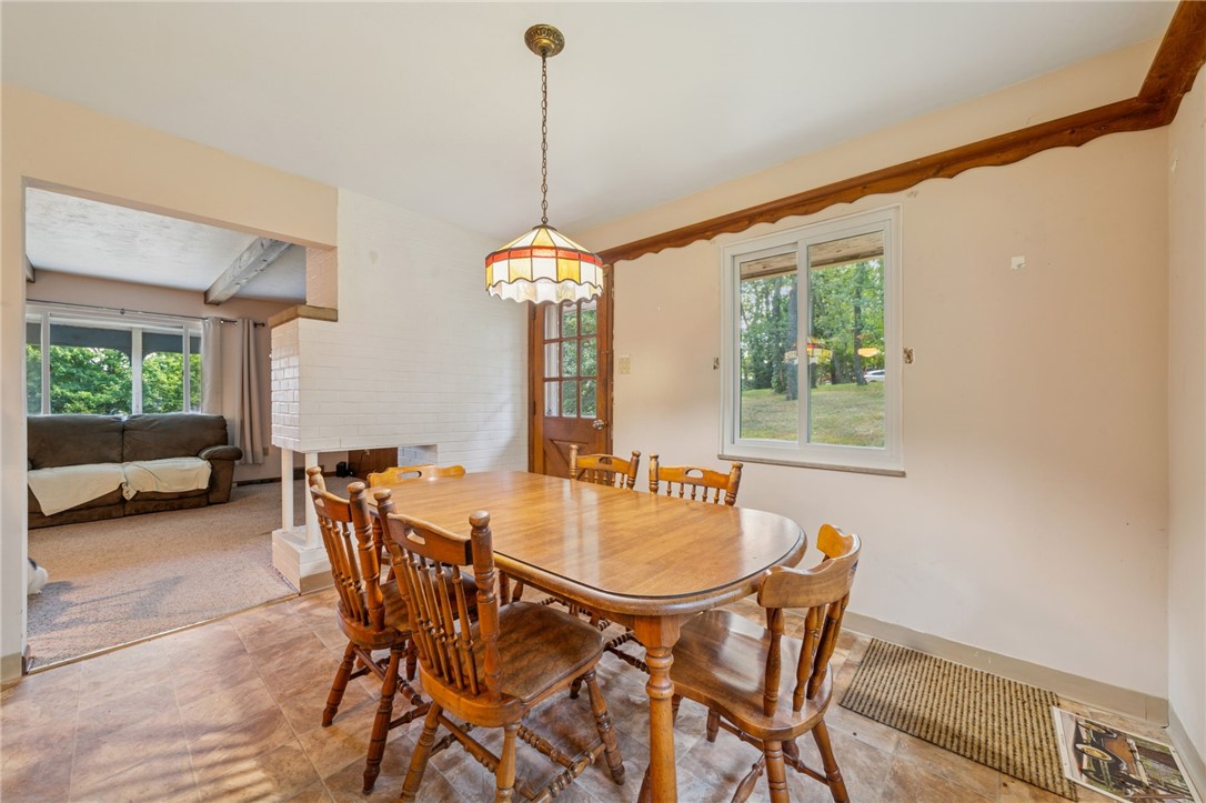 305 Golf Dr