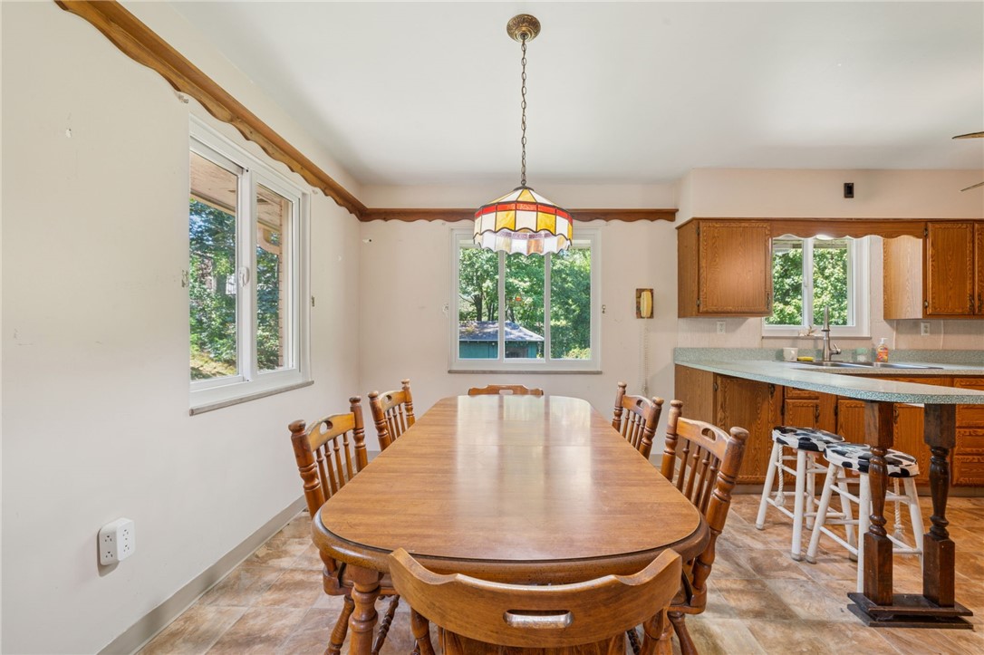305 Golf Dr