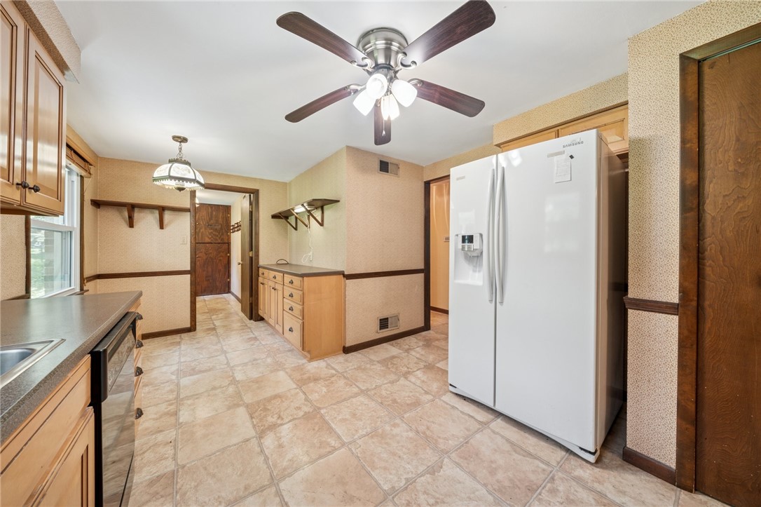 9261 Douglas Fir Dr