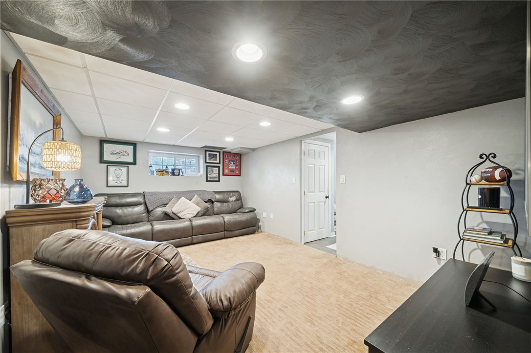 1666 Old Leechburg Rd