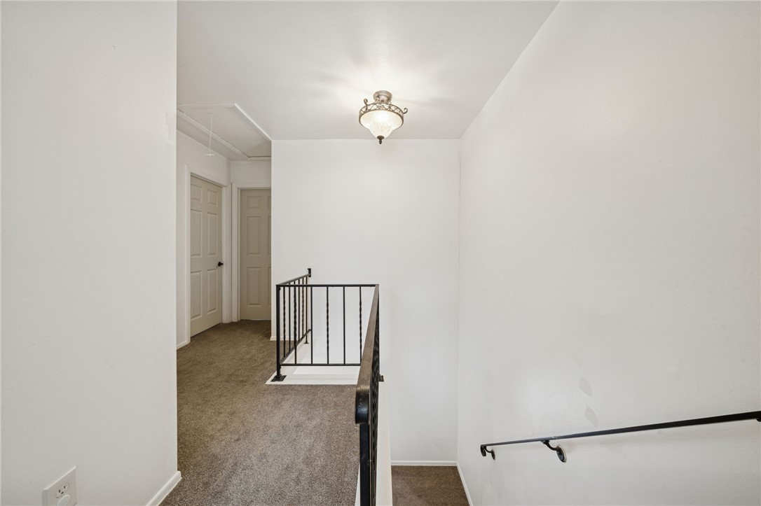 206 Falls Village Rd