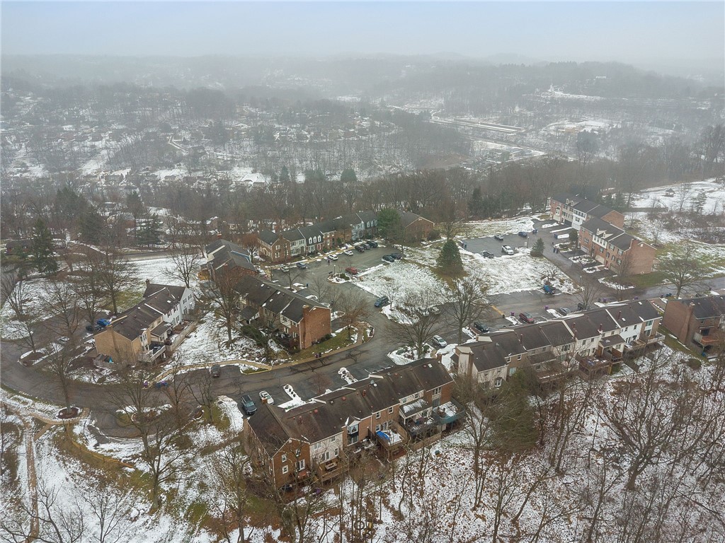 206 Falls Village Rd