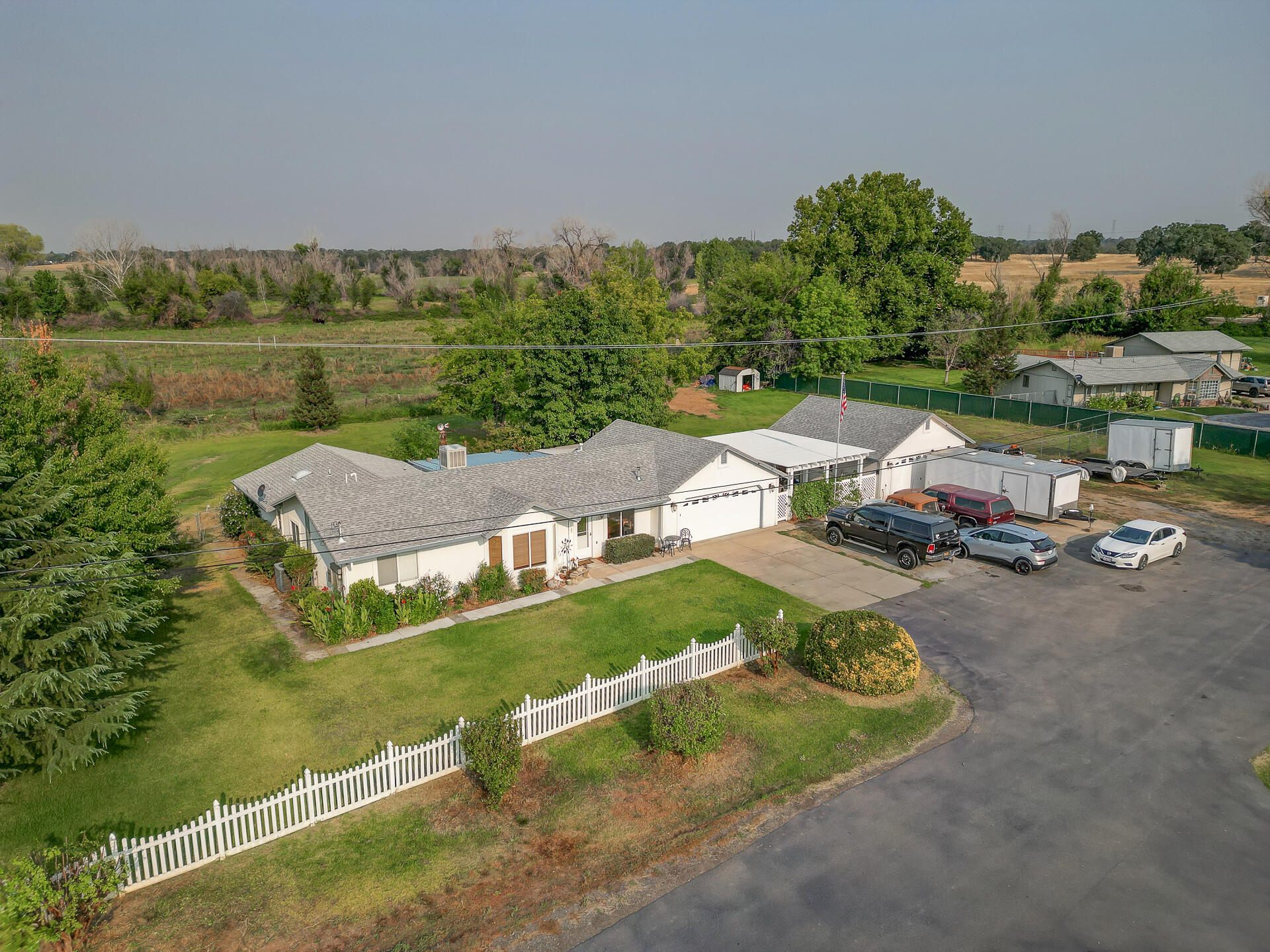 3564 Della Lane