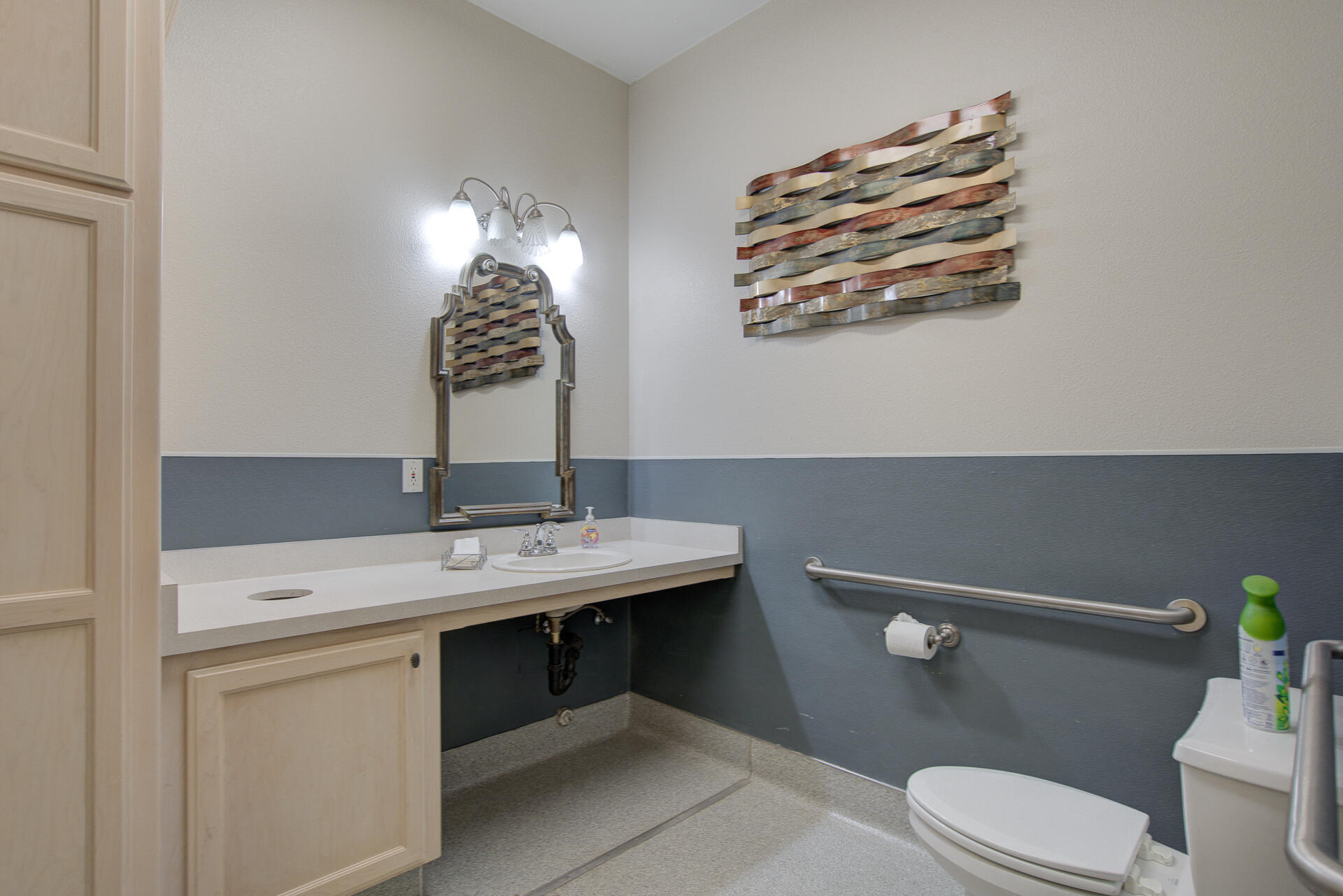 37092 State Highway 299, E