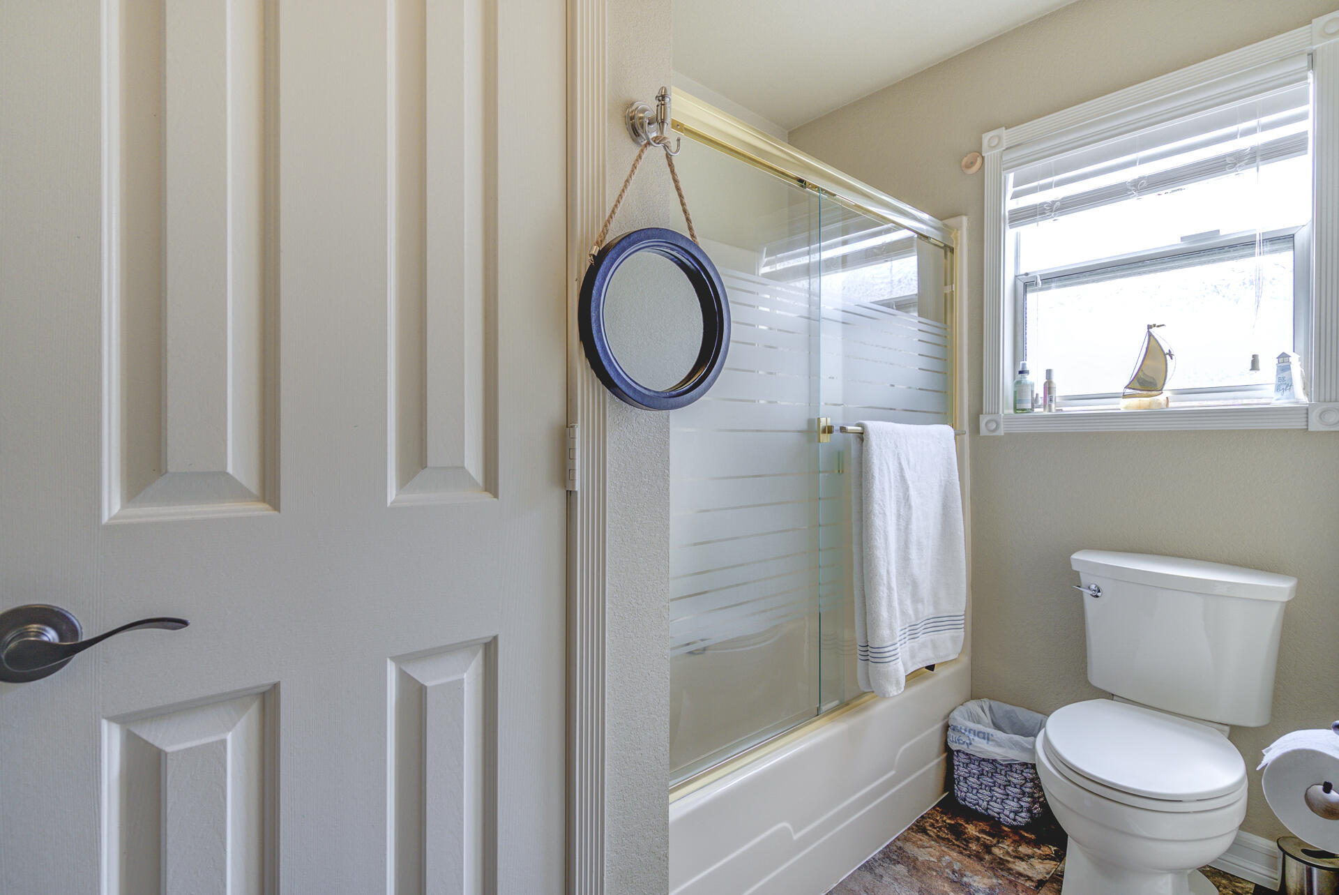 5475 Indianwood Drive