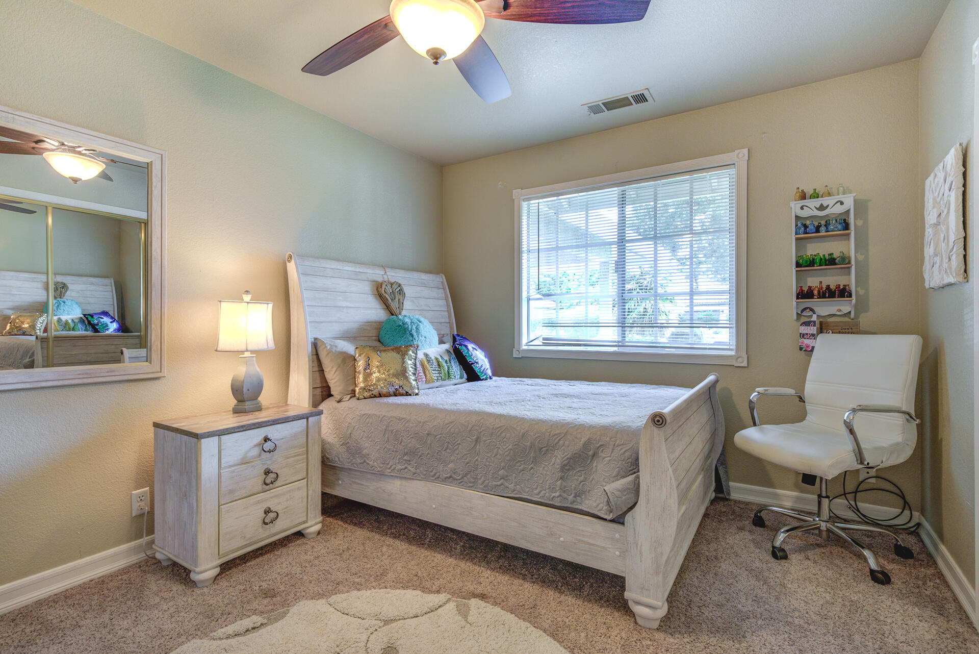 5475 Indianwood Drive