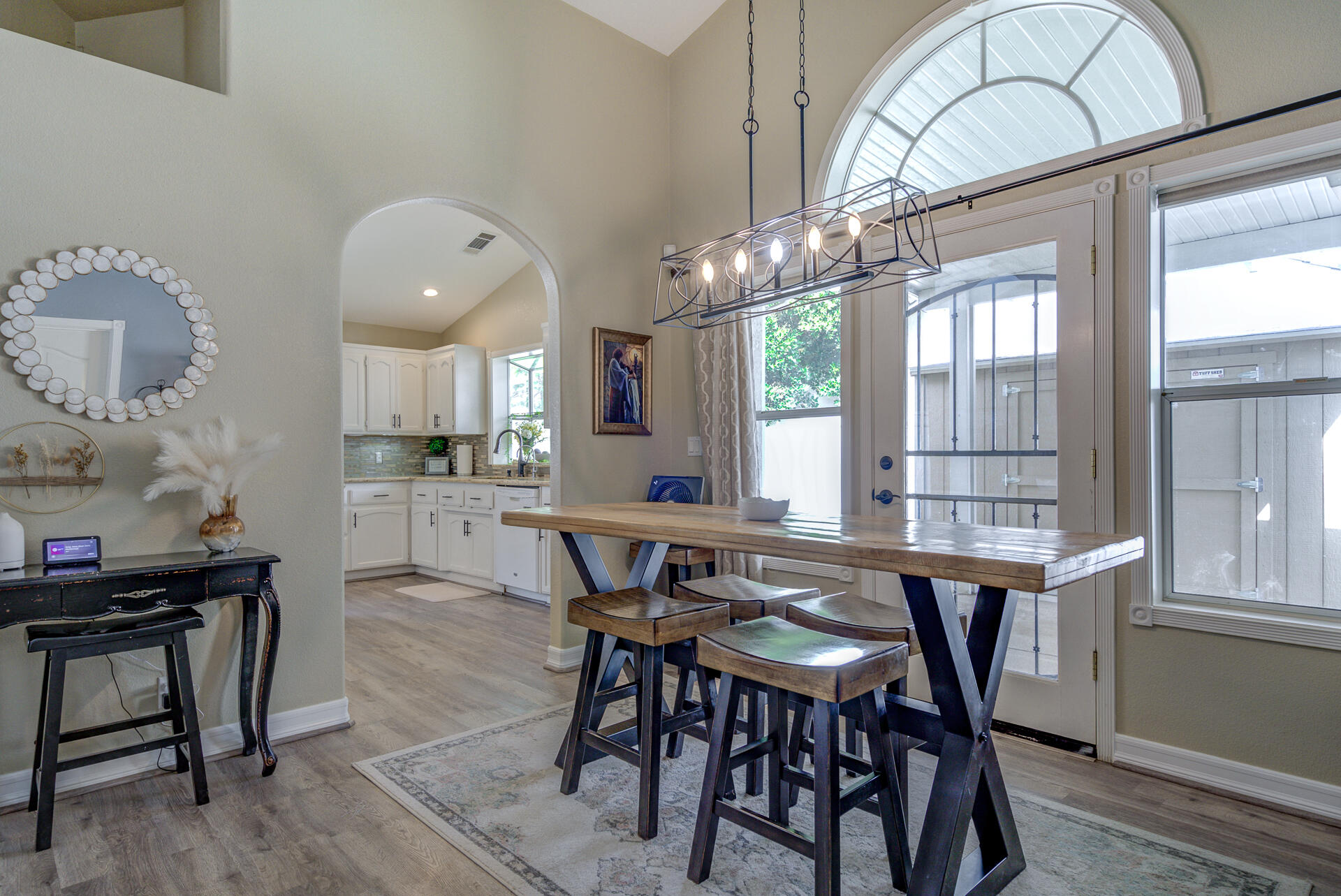 5475 Indianwood Drive