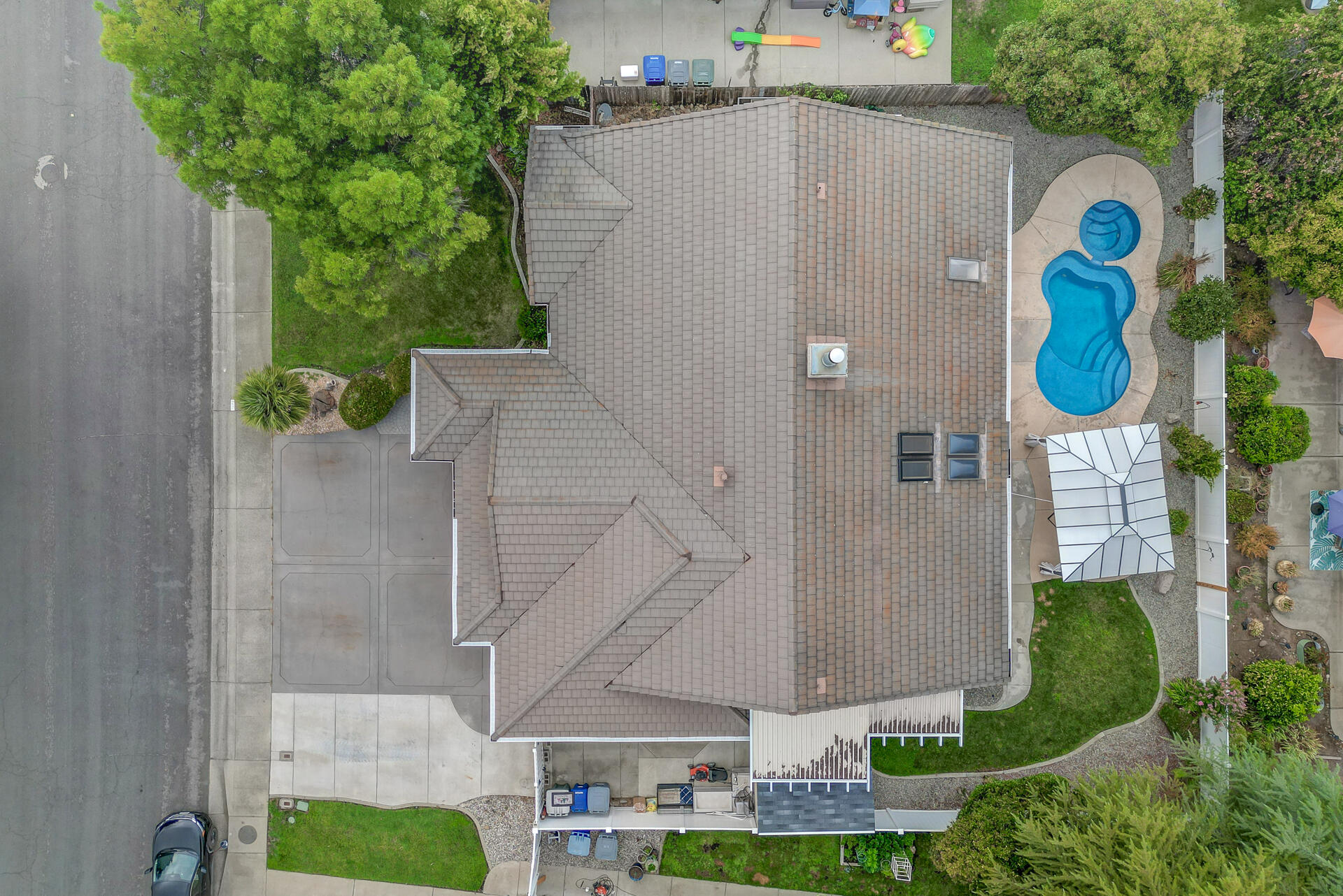 5475 Indianwood Drive