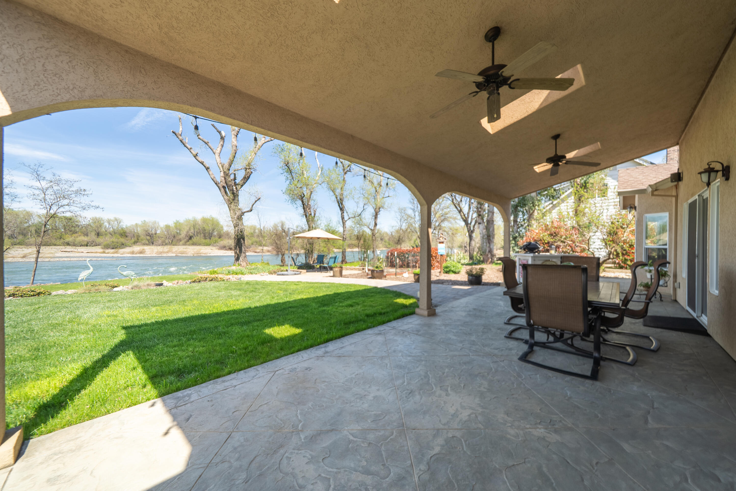 21672 Arden Way