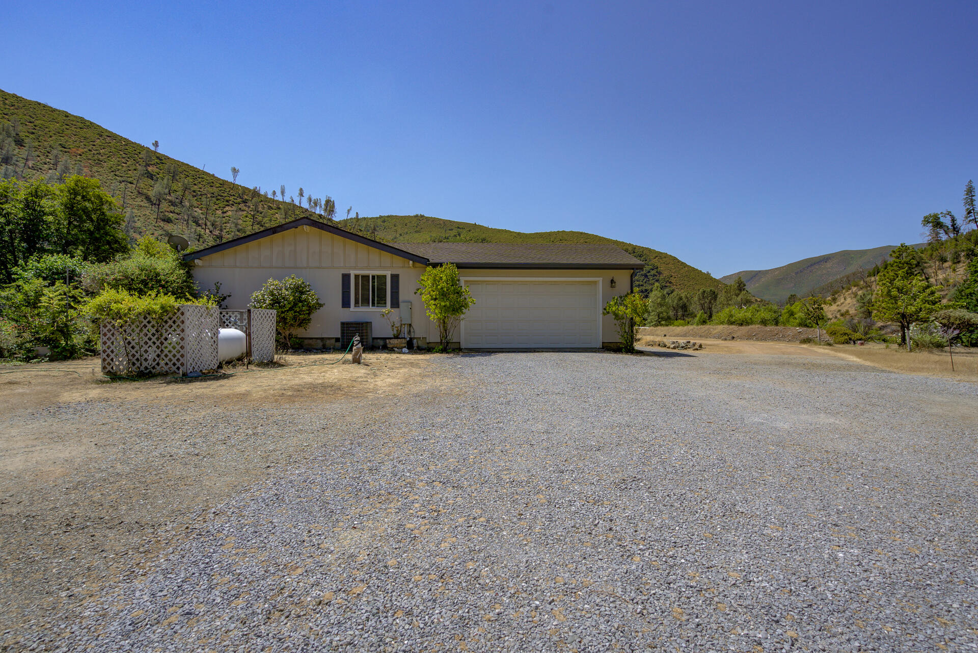 14925 Trinity Mountain Road