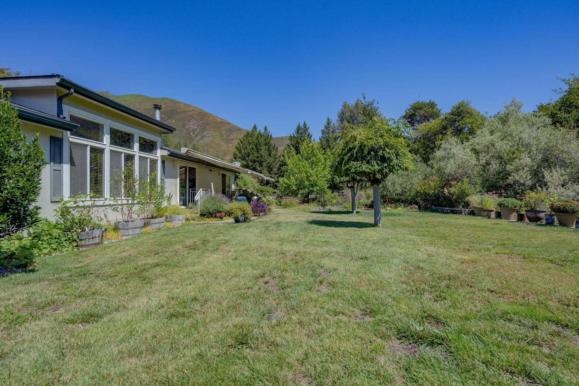 14925 Trinity Mountain Road