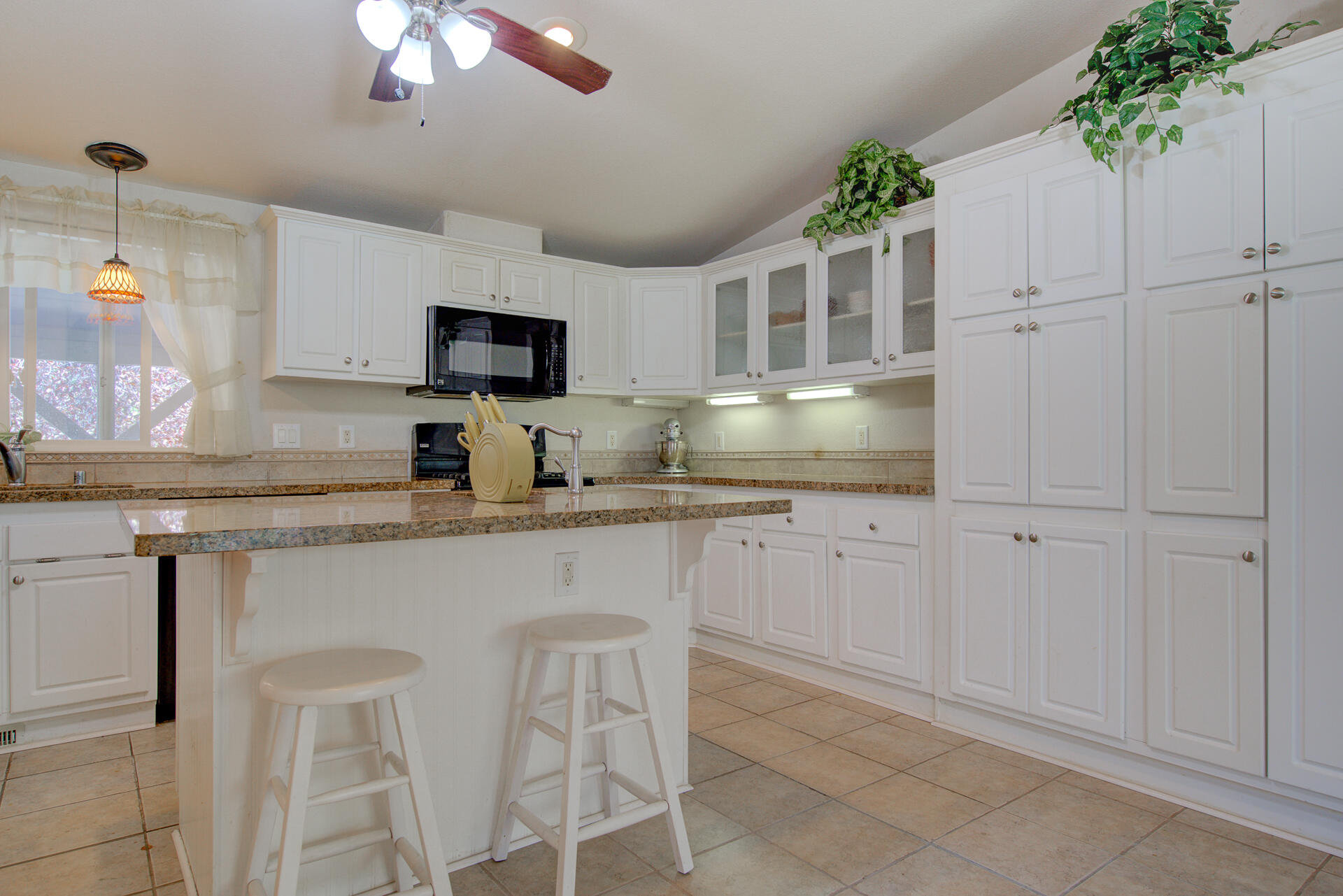 14925 Trinity Mountain Road