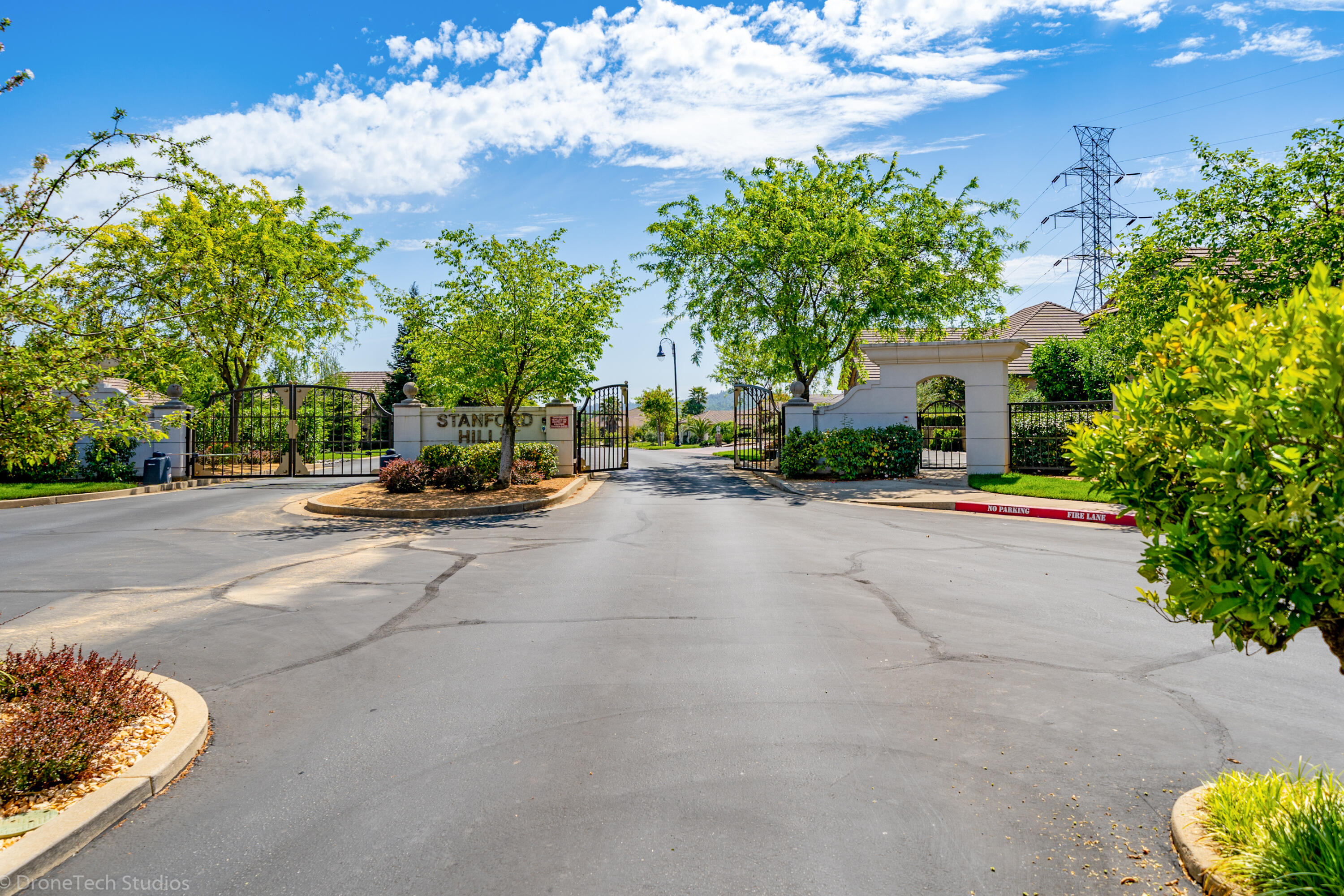 815 Santa Cruz Drive