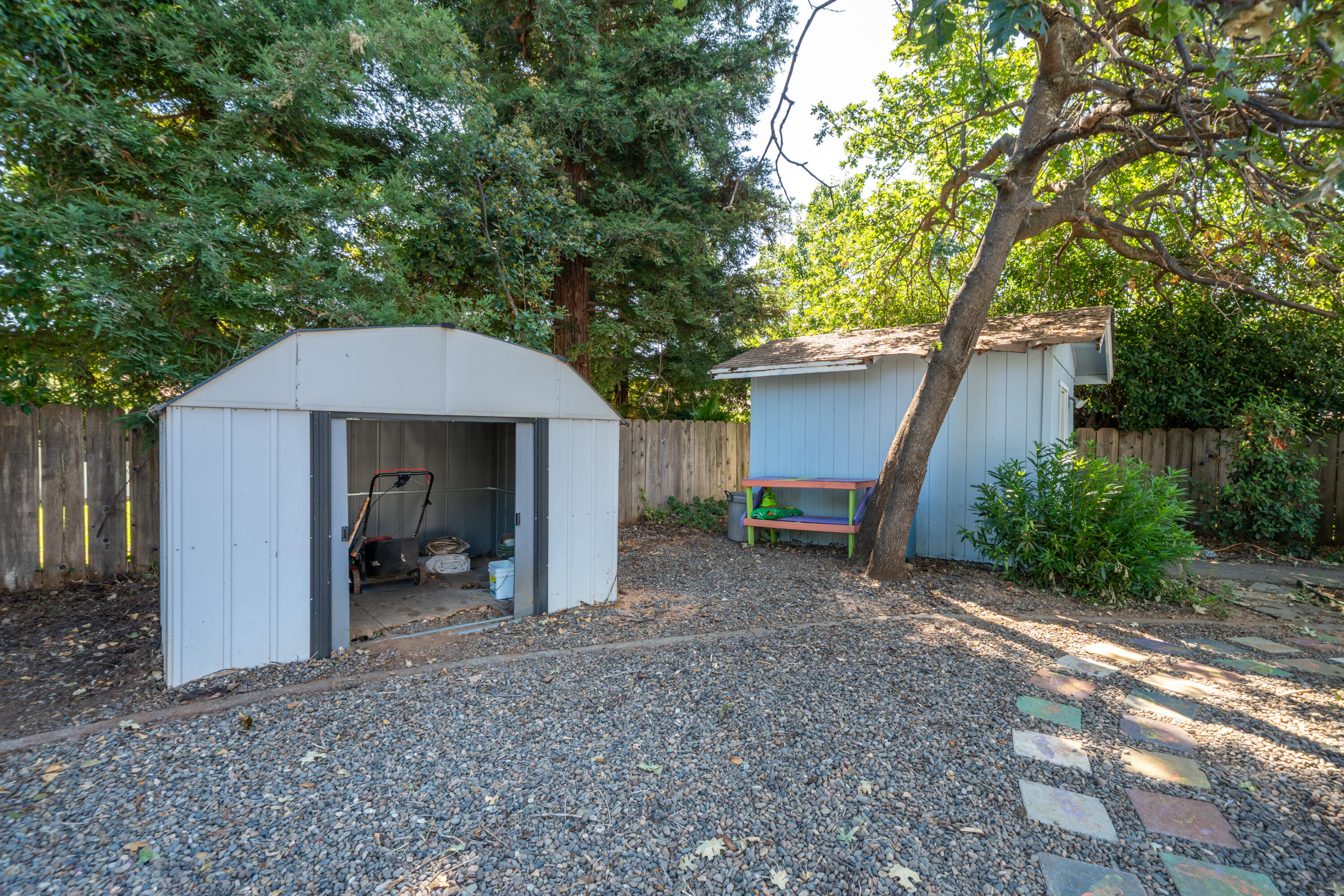 3425 Silverwood Street