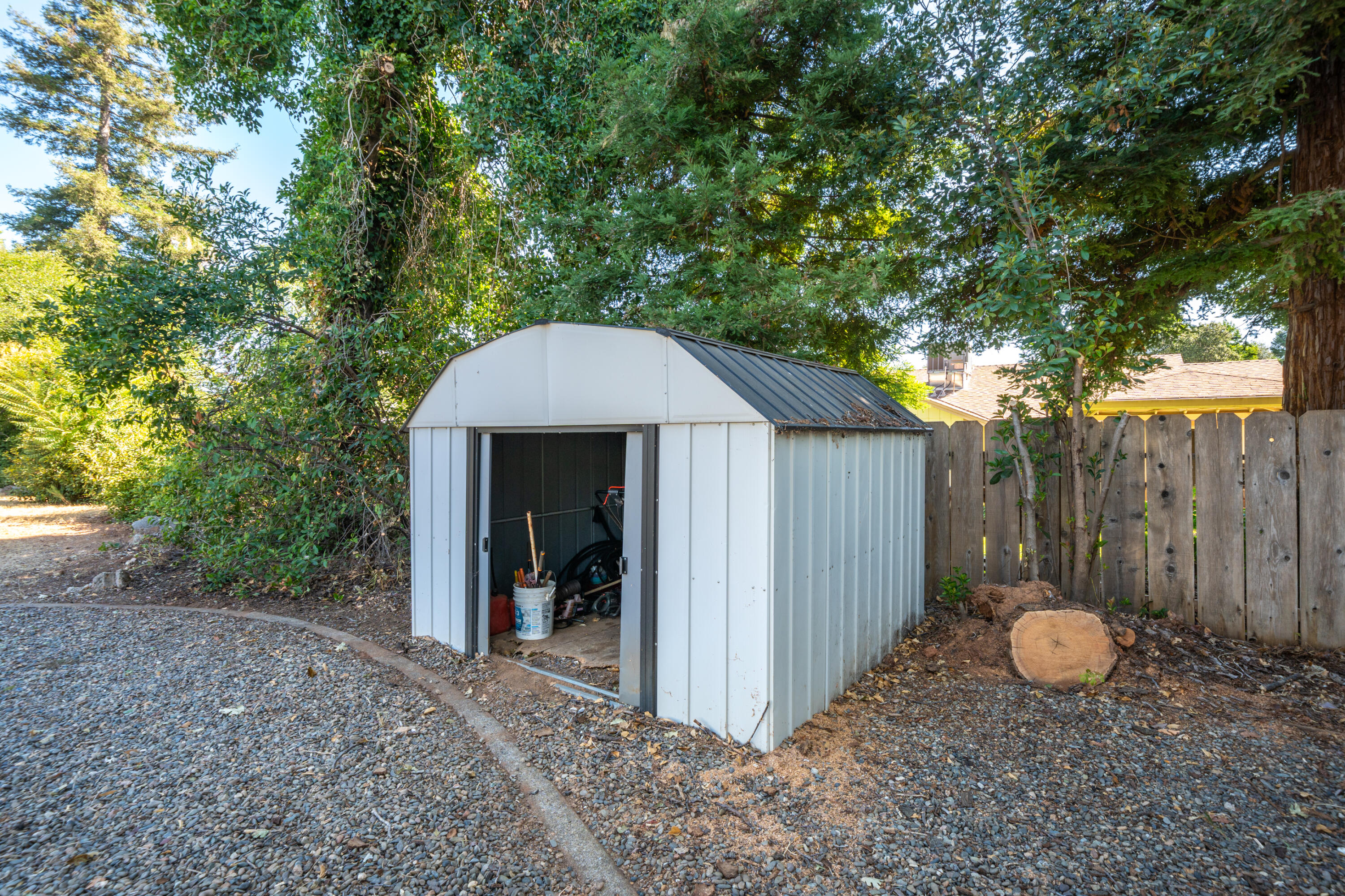 3425 Silverwood Street