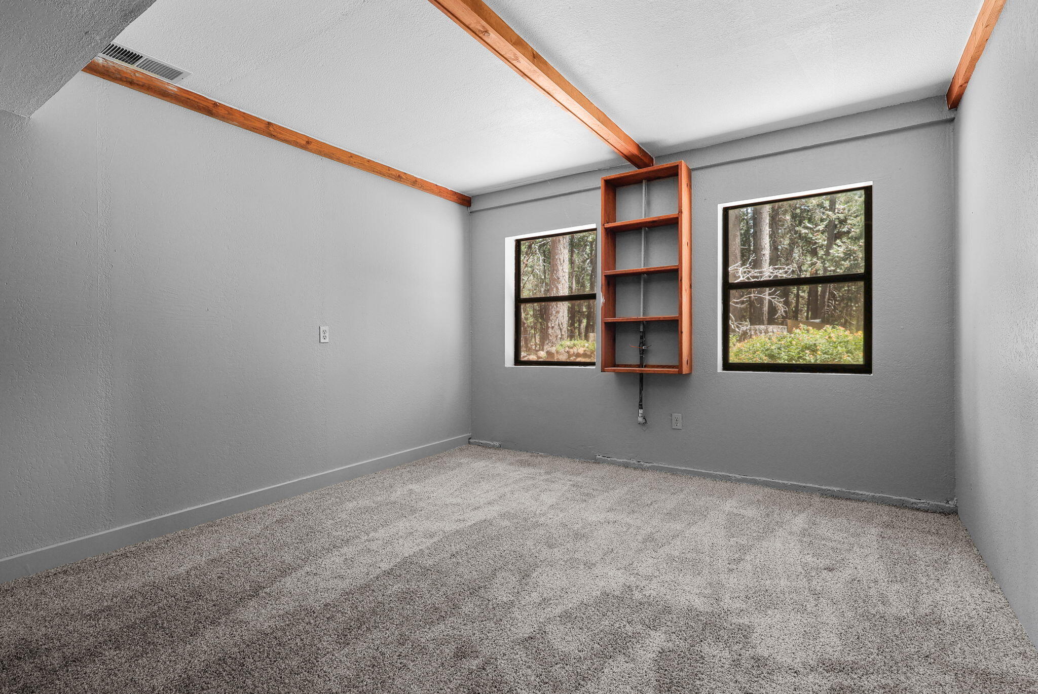 8238 Starlite Pines Road