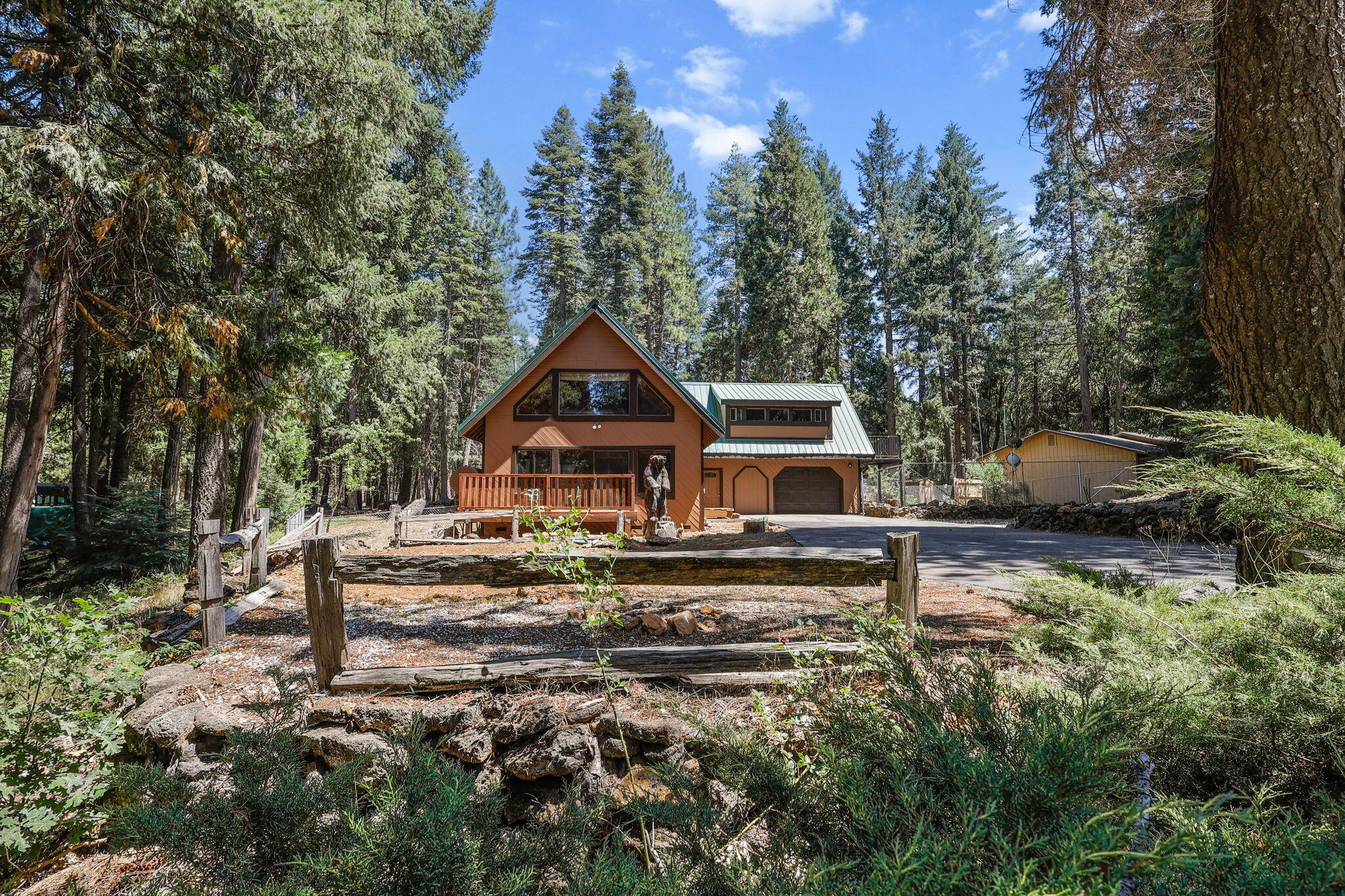 8238 Starlite Pines Road