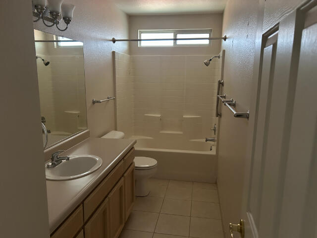 2886 Shotwick Trail