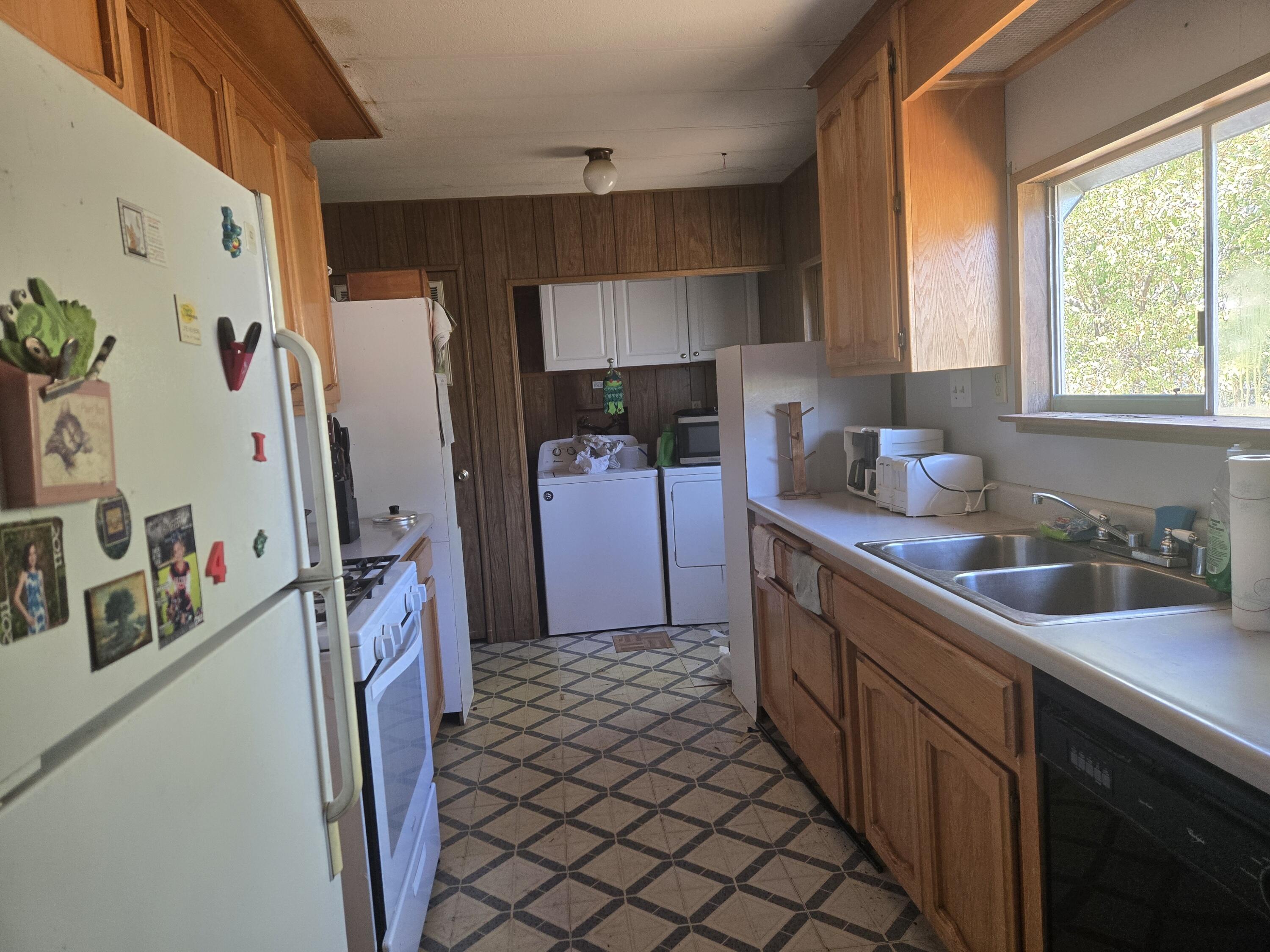 1450 Calexico Drive