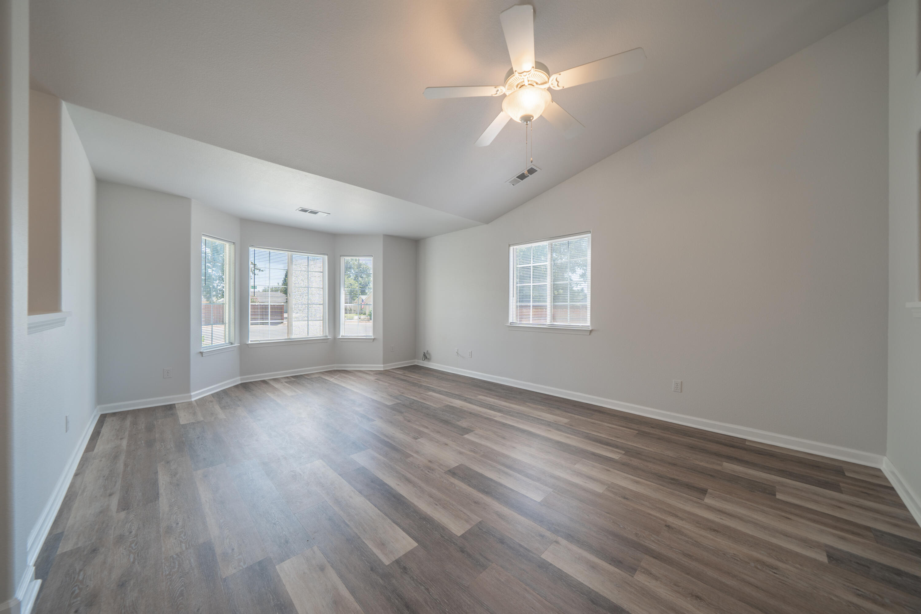 1302 Madewood Lane